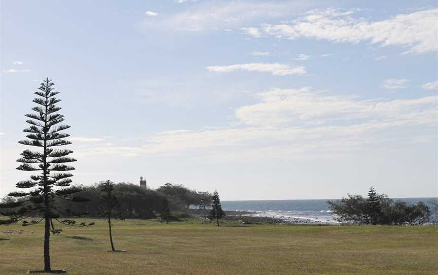 Oaks Beach, Burnett Heads, QLD