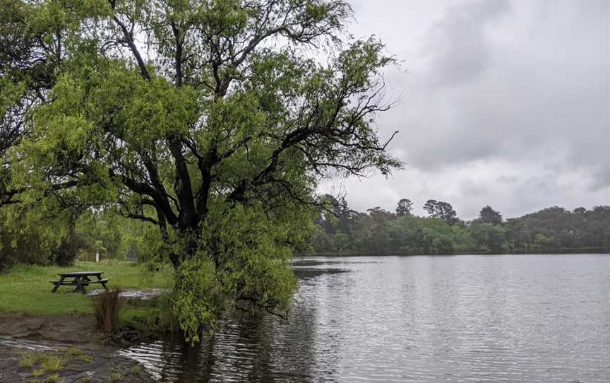 Aura Vale Lake Park, Menzies Creek, VIC