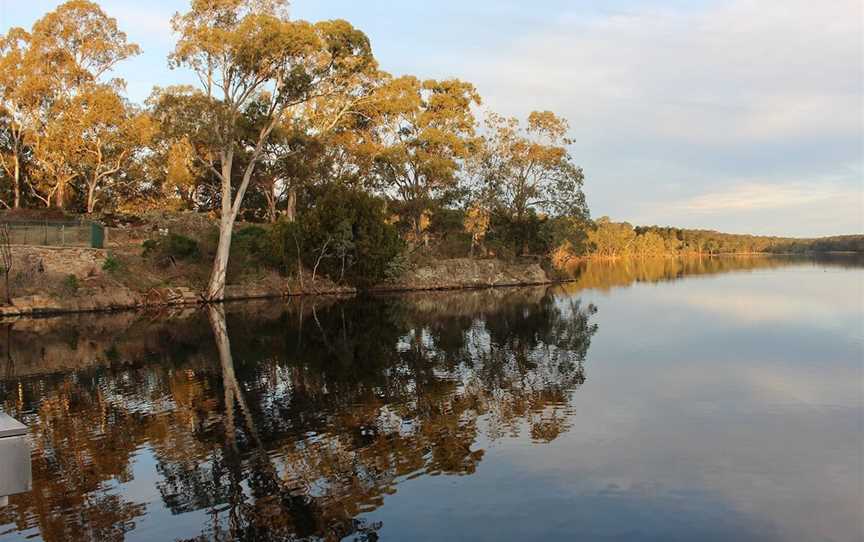 Whispering Wall at Barossa Reservoir Reserve, Williamstown, SA