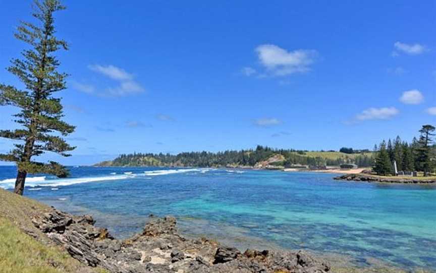 Lone Pine, Norfolk Island, AIT