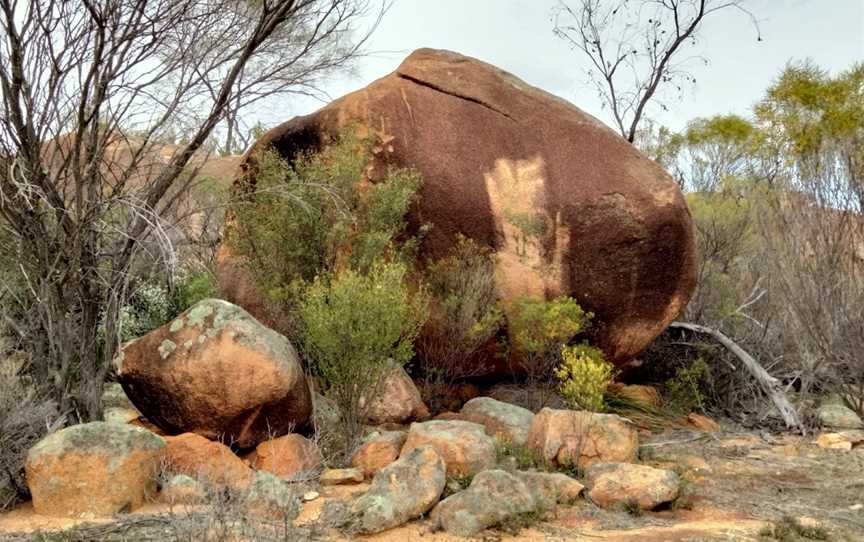 Dundas Rocks and Lone Grave, Norseman, WA