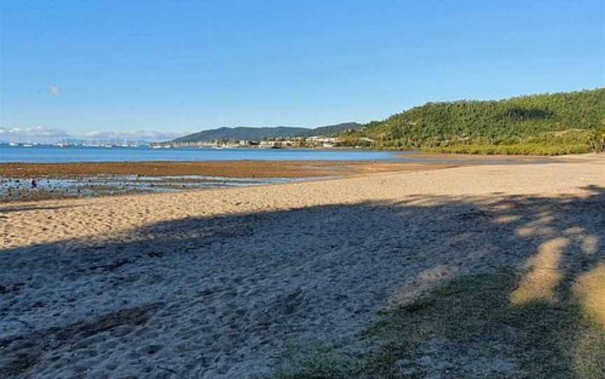 Shingley Beach, Cannonvale, QLD