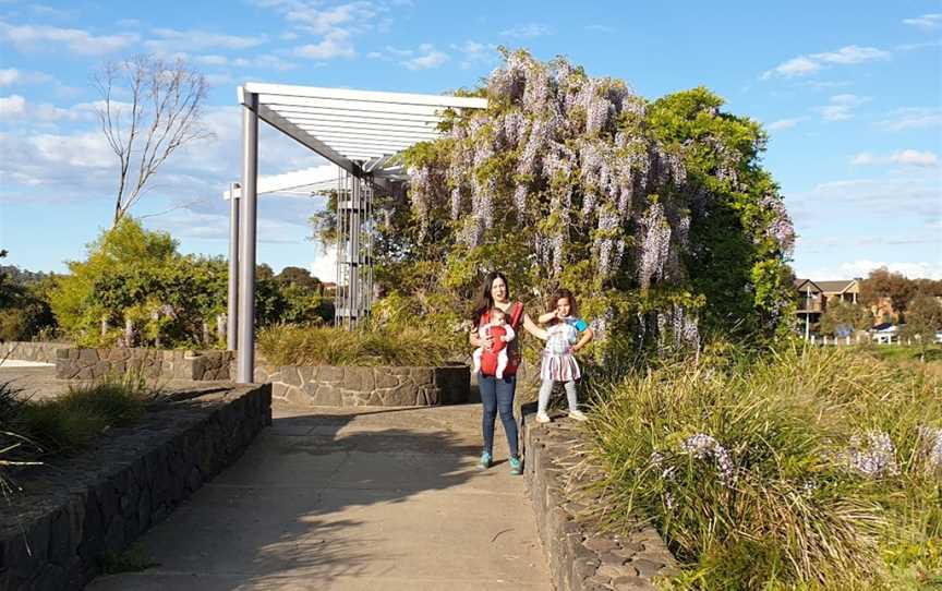 Hendersons Creek Wetlands, South Morang, VIC