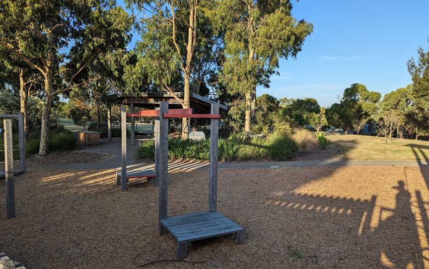 Hilltop Park, Doreen, VIC