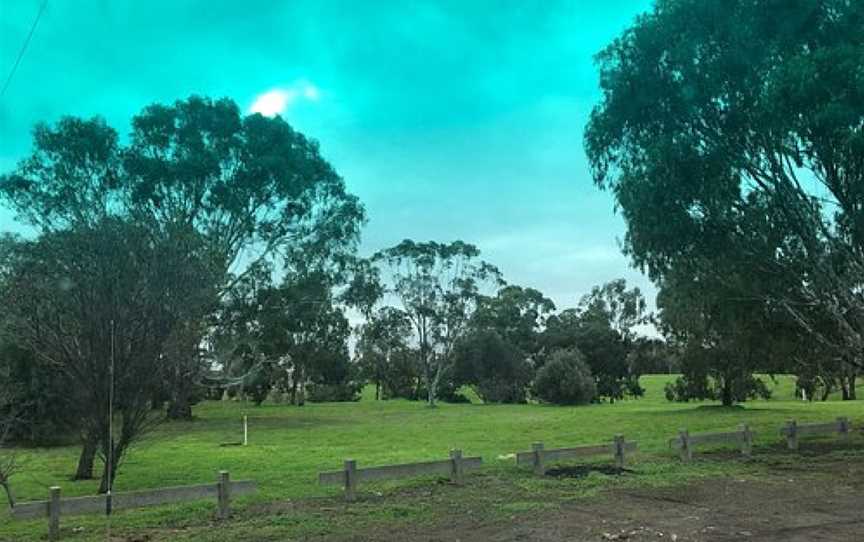 Weir Deppeler Park, North Geelong, VIC