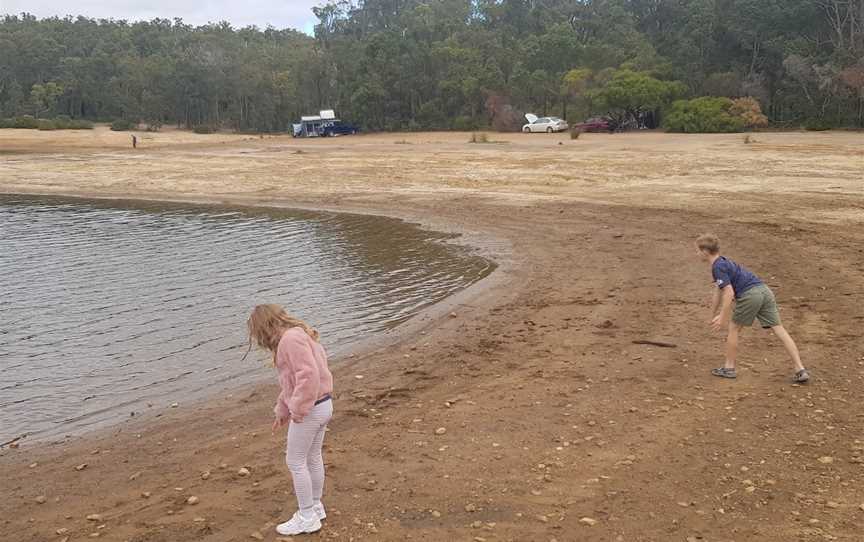 Glen Mervyn Dam, Mumballup, WA