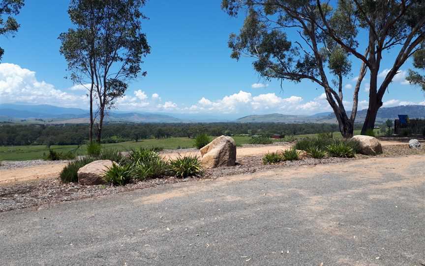 Jim Newman's Lookout, Tintaldra, VIC