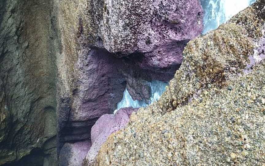 Pink Sea Cave, Catherine Hill Bay, NSW