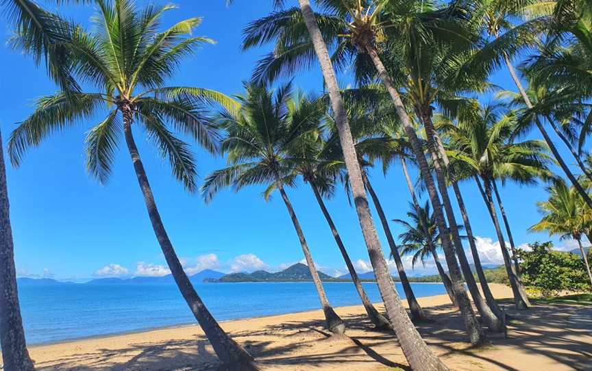 Palm Cove Beach, Palm Cove, QLD