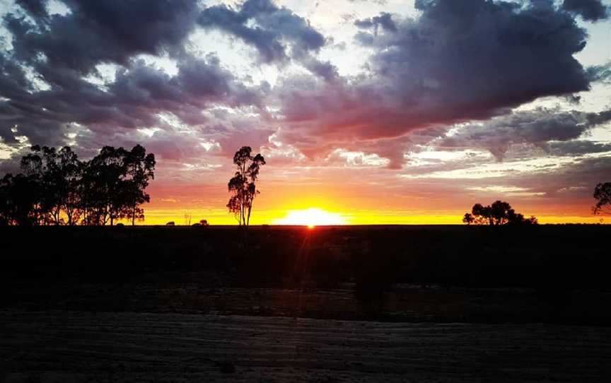 Lake Albacutya, Rainbow, VIC