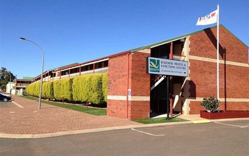 Kalgoorlie Railway Motel & Function Centre, Food & Drink in Kalgoorlie