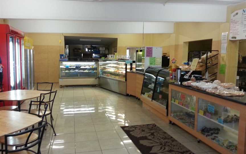 Dongara Bakery, Food & Drink in Dongara