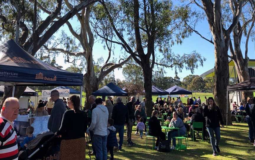 Beautiful venue in the shade of the trees next to Olympic Kingsway Sports Club