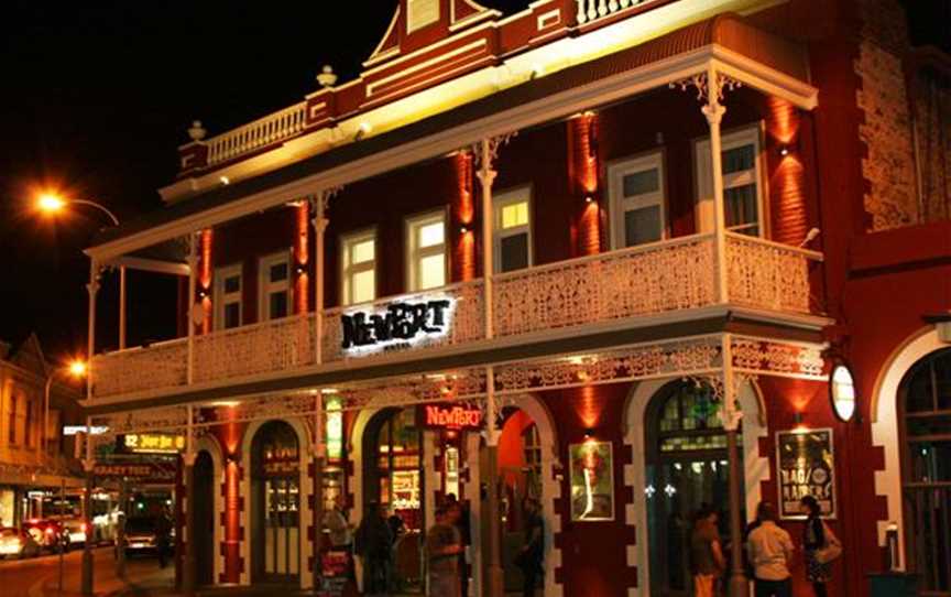 The Newport Hotel, Food & Drink in Fremantle