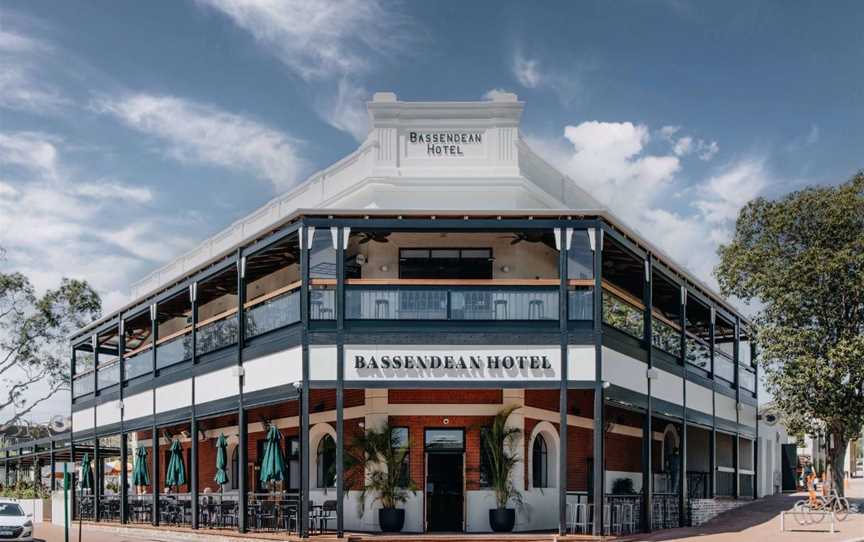 Bassendean Hotel, Food & Drink in Bassendean