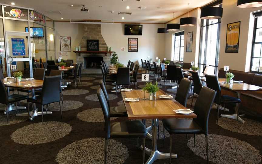 Aberfoyle Hub Tavern, Aberfoyle Park, SA