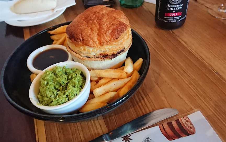 Aberfoyle Hub Tavern, Aberfoyle Park, SA