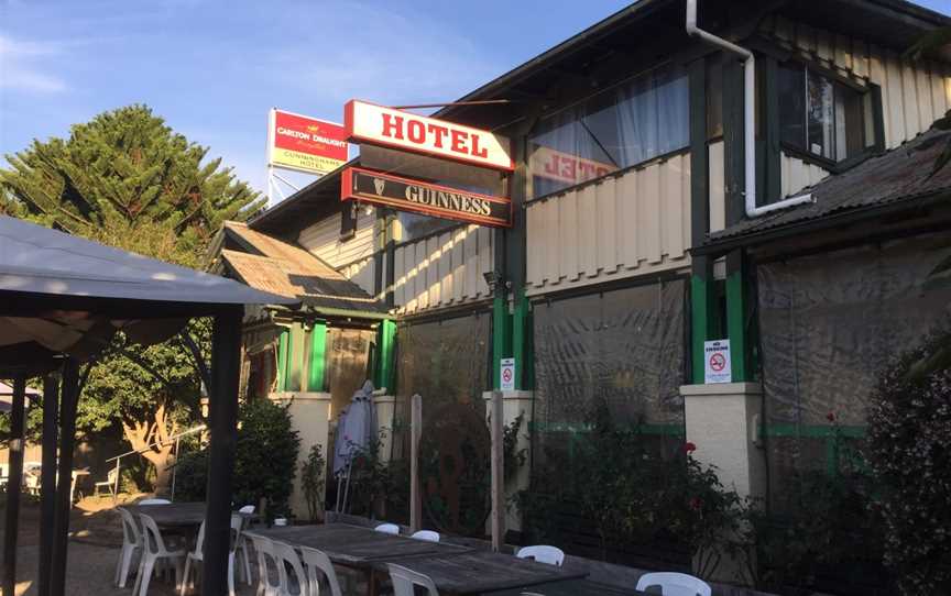 Cunninghams Hotel, Yarra Junction, VIC