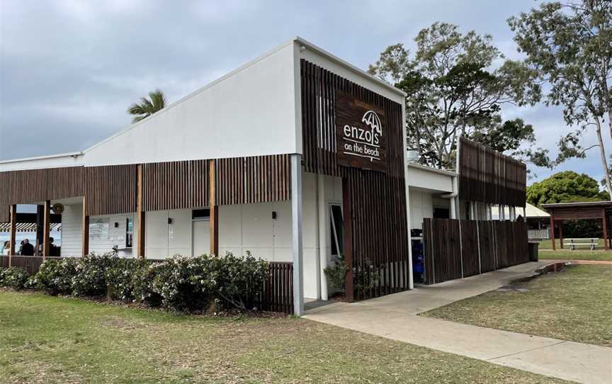 Enzo's on the Beach, Scarness, QLD