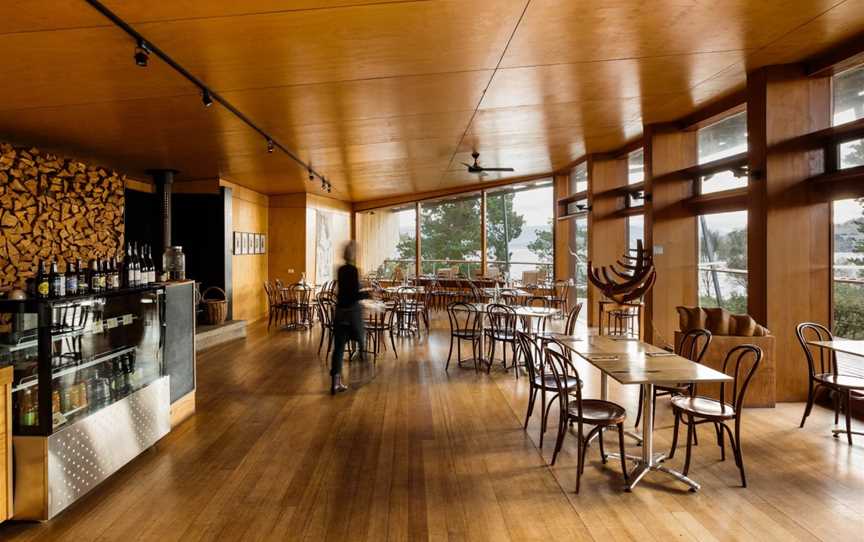 Bruny Island Wild - Cafe Venue, Dennes Point, TAS