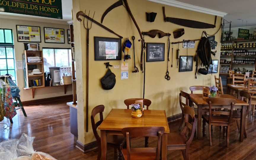 The Beekeeper's Inn, Vittoria, NSW