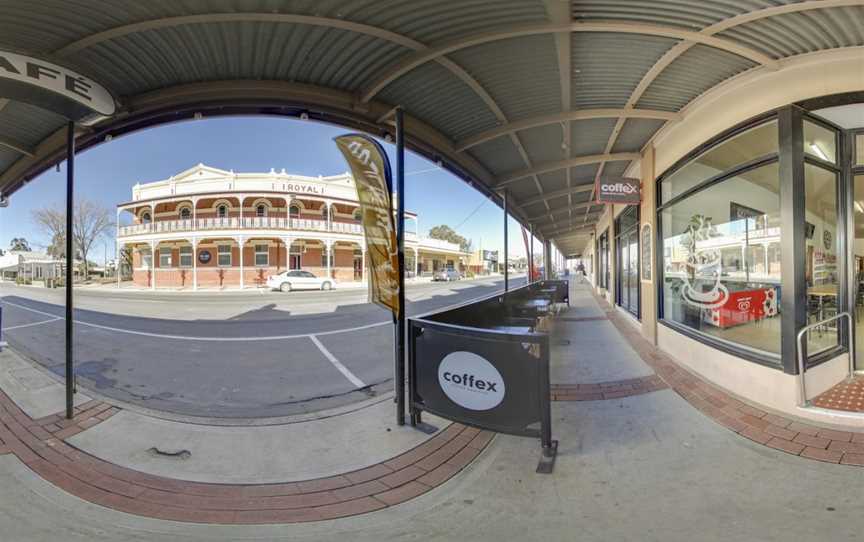 TOP CAFE, Sea Lake, VIC