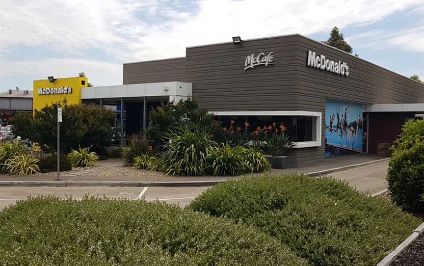 McDonald's Manor Lakes, Manor Lakes, VIC