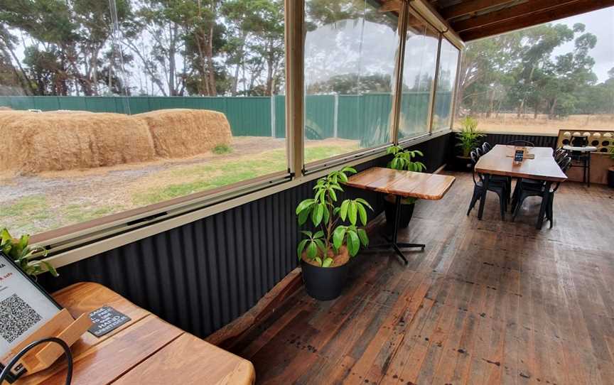 Handasydes - Cafe, Strawberry Farm & Play Area, Walmsley, WA