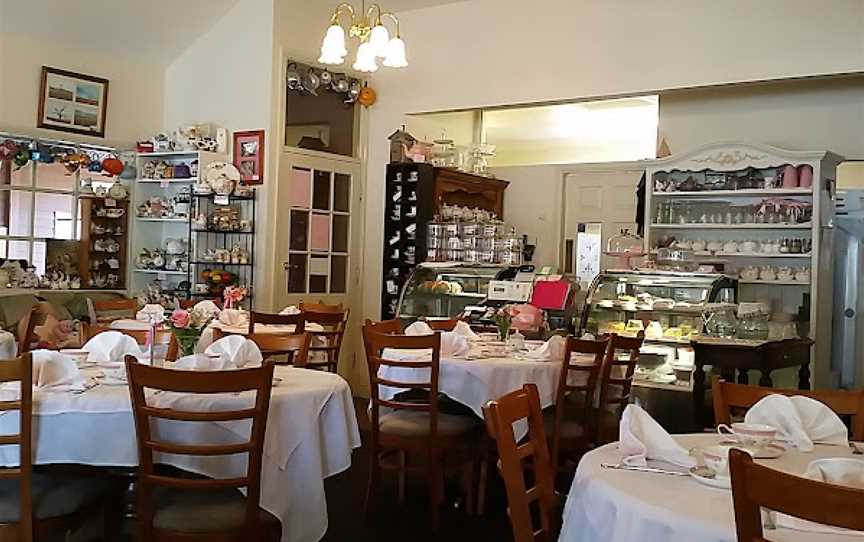 Moments & Memories Tea Room, Beechworth, VIC