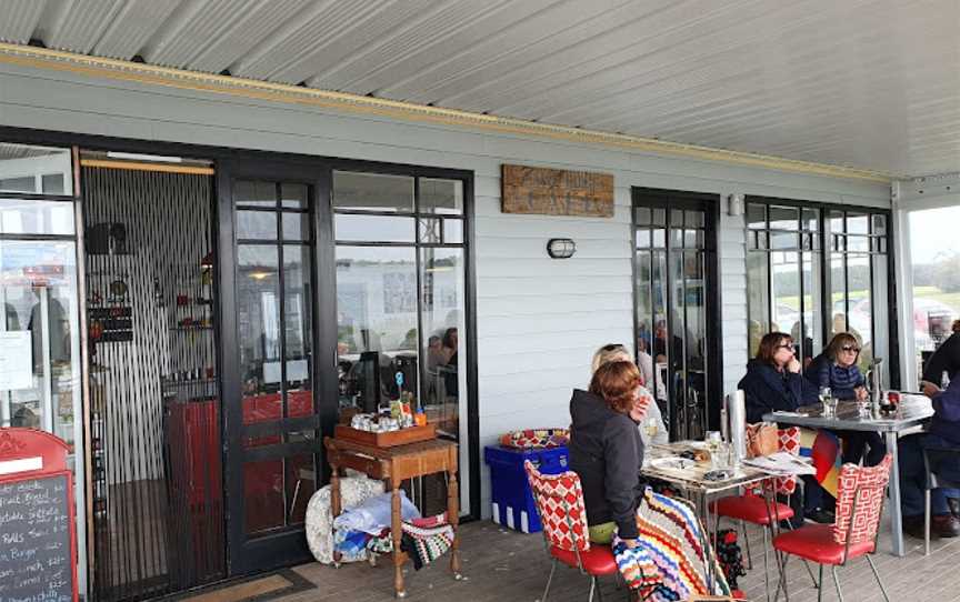 Lake Edge Cafe, Tesbury, VIC