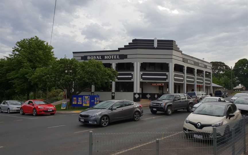 The Royal Hotel Drouin, Drouin, VIC