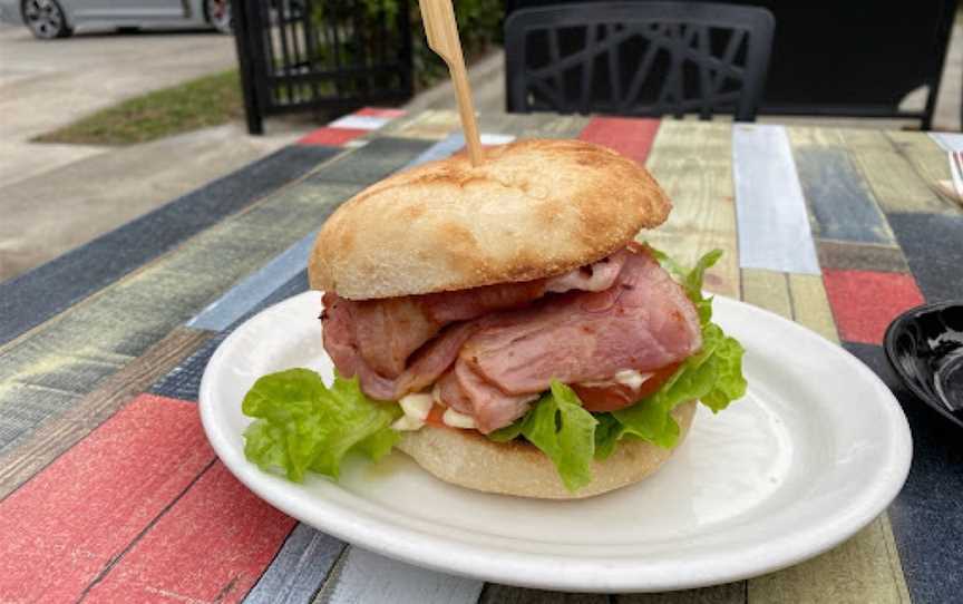 Back Creek café and restaurant, South West Rocks, NSW