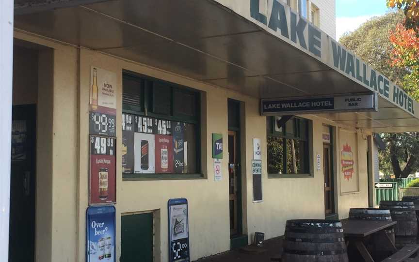 Bottlemart Express - Lake Wallace Hotel, Edenhope, VIC