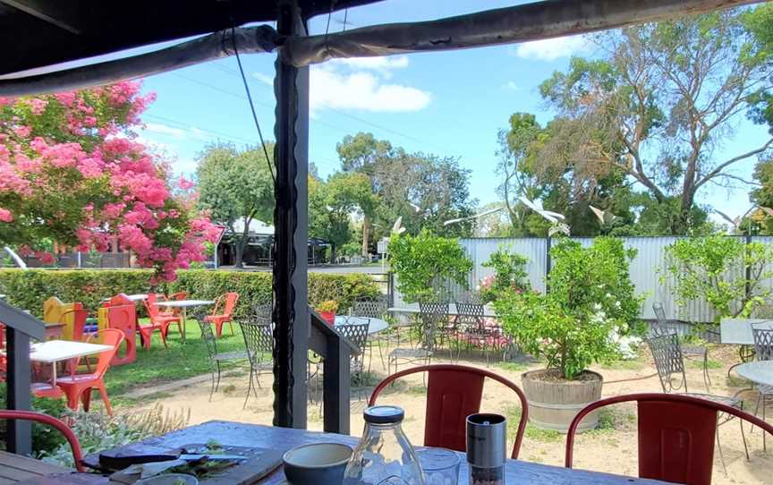 Ineeta Cafe, Moyhu, VIC