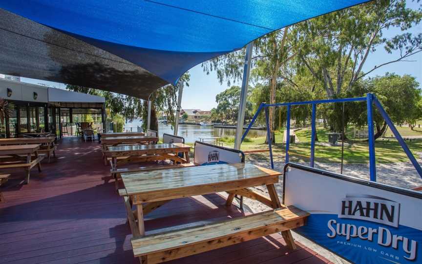 Sandy Cove Tavern, South Yunderup, WA