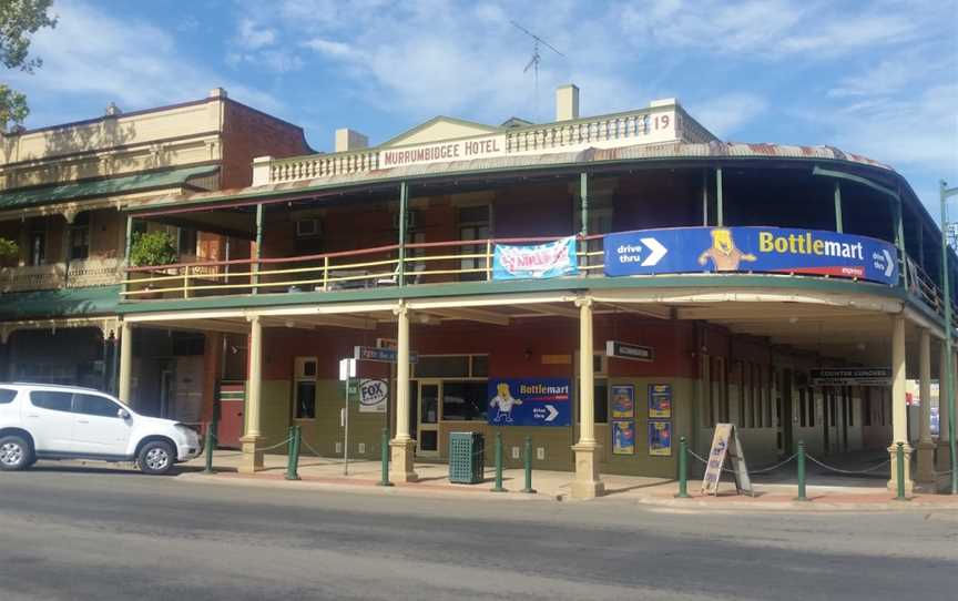 The Murrumbidgee Hotel, Narrandera, NSW