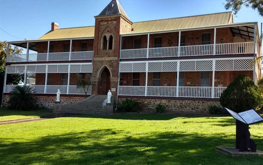 The shearing shed cafe, Northampton, WA