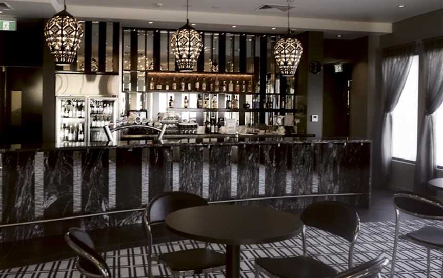 Currambine Bar & Bistro, Food & Drink in Currambine