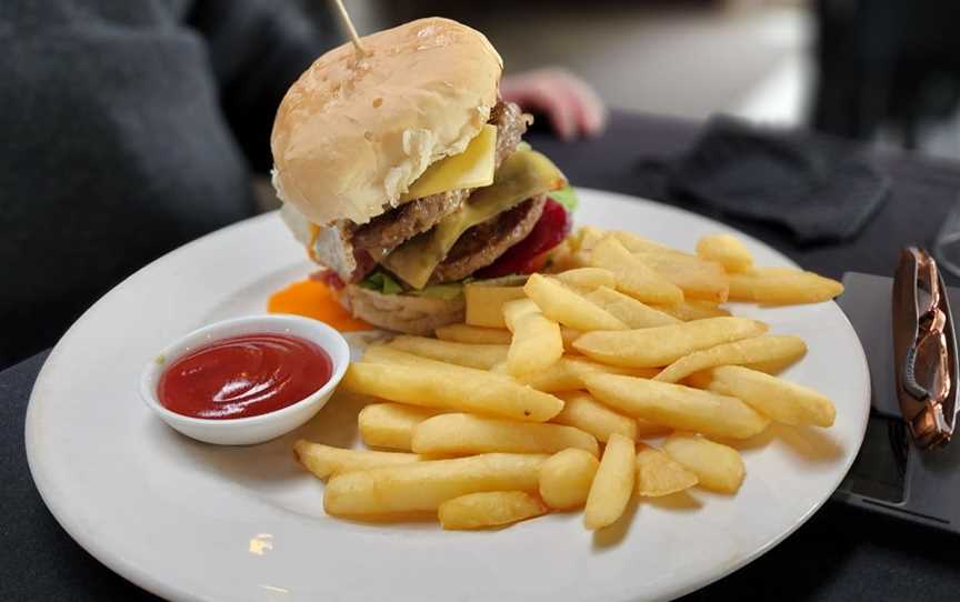 Caroline's Boatshed Bar and Eatery, Aramoho, New Zealand