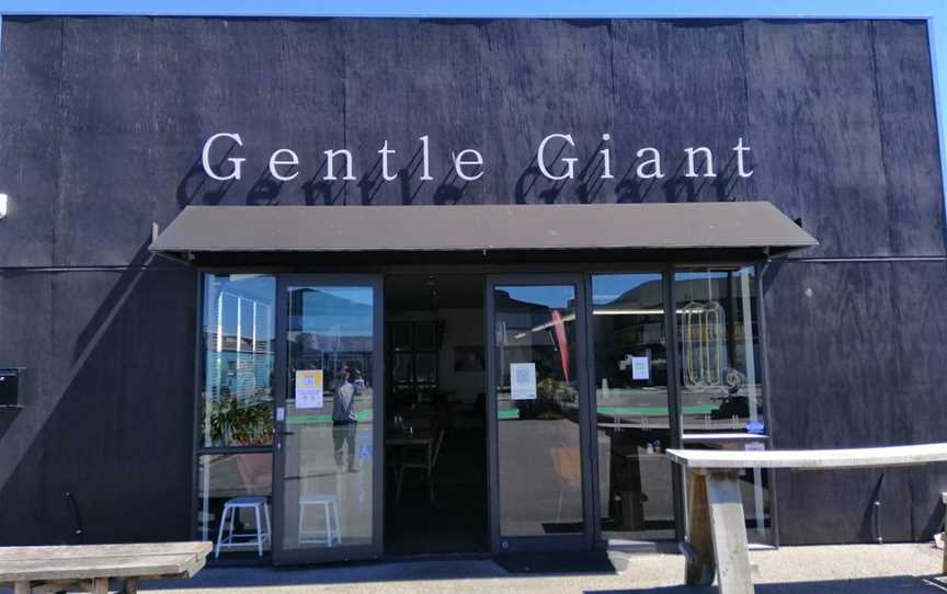 Gentle Giant Cafe, Waltham, New Zealand