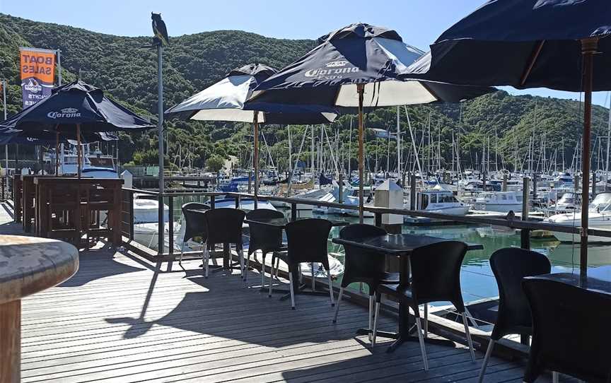 Jolly Roger Bar & Cafe, Waikawa, New Zealand