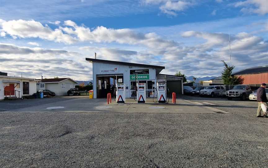 Manapouri Cafe & Dairy, Manapouri, New Zealand