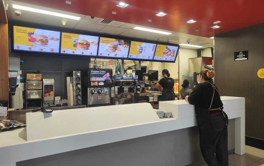 McDonald's Airport Domestic, Manukau, New Zealand