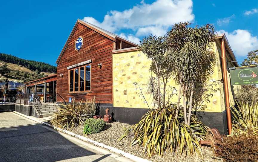 Paulina's Bar, Clyde, New Zealand