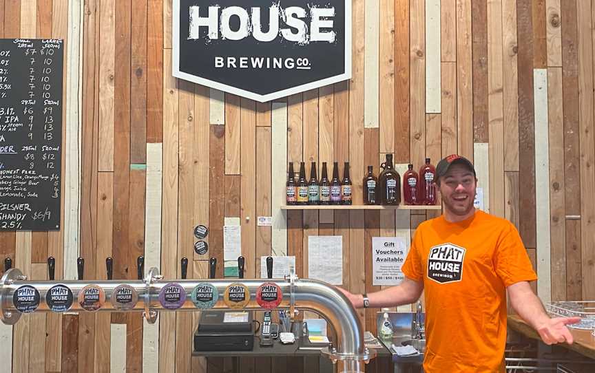 PhatHouse Brewing Co., Haruru, New Zealand