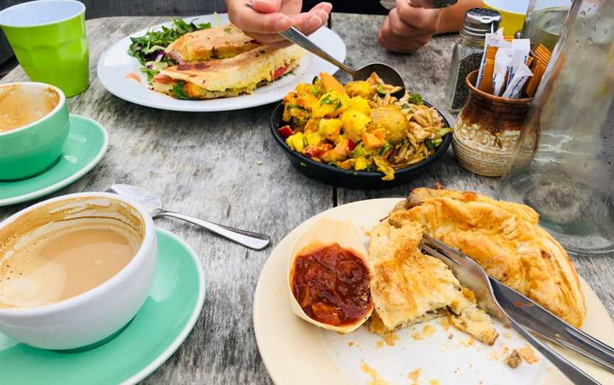 Piha Cafe, Piha, New Zealand