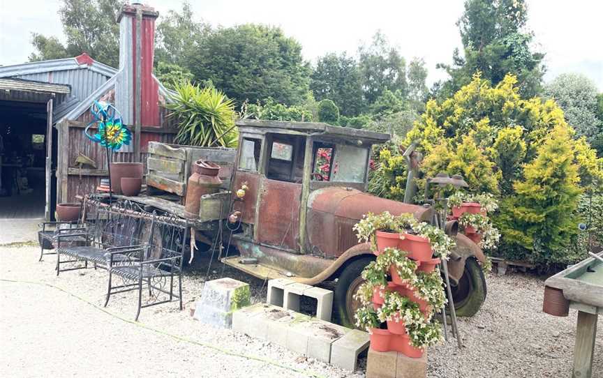 Riverstone Kitchen, Waitaki Bridge, New Zealand