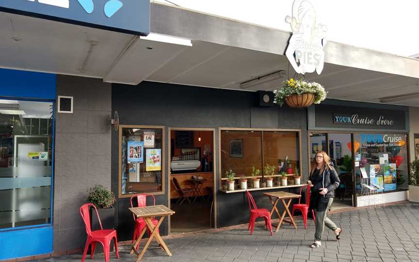 Siggy's Pies, Waikanae, New Zealand