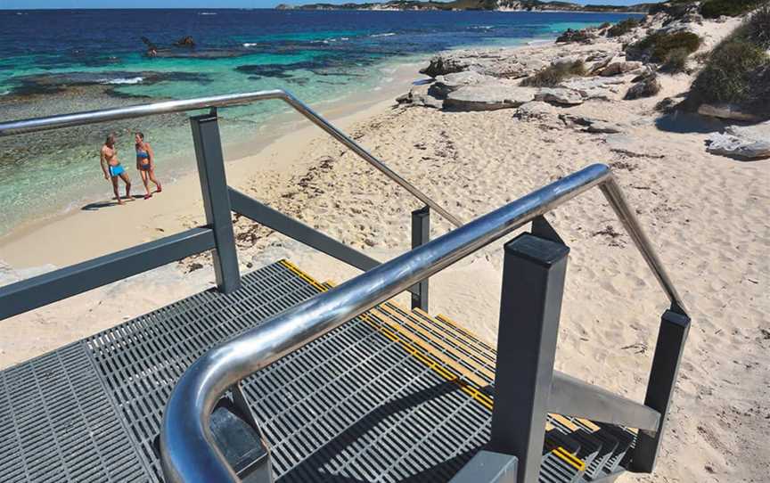 Diving at the Wreck Of The Shark, Attractions in Rottnest Island