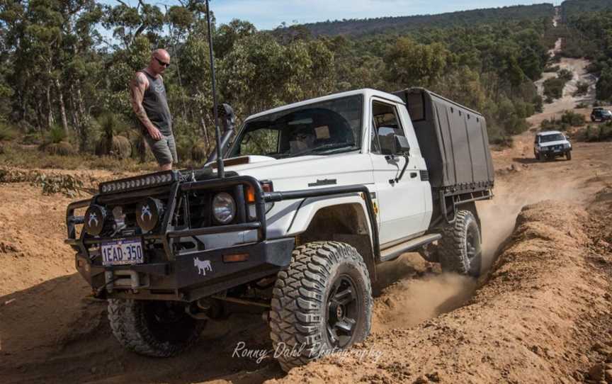 Aberfeldy Four Wheel Drive Track, Sawyers Valley, WA